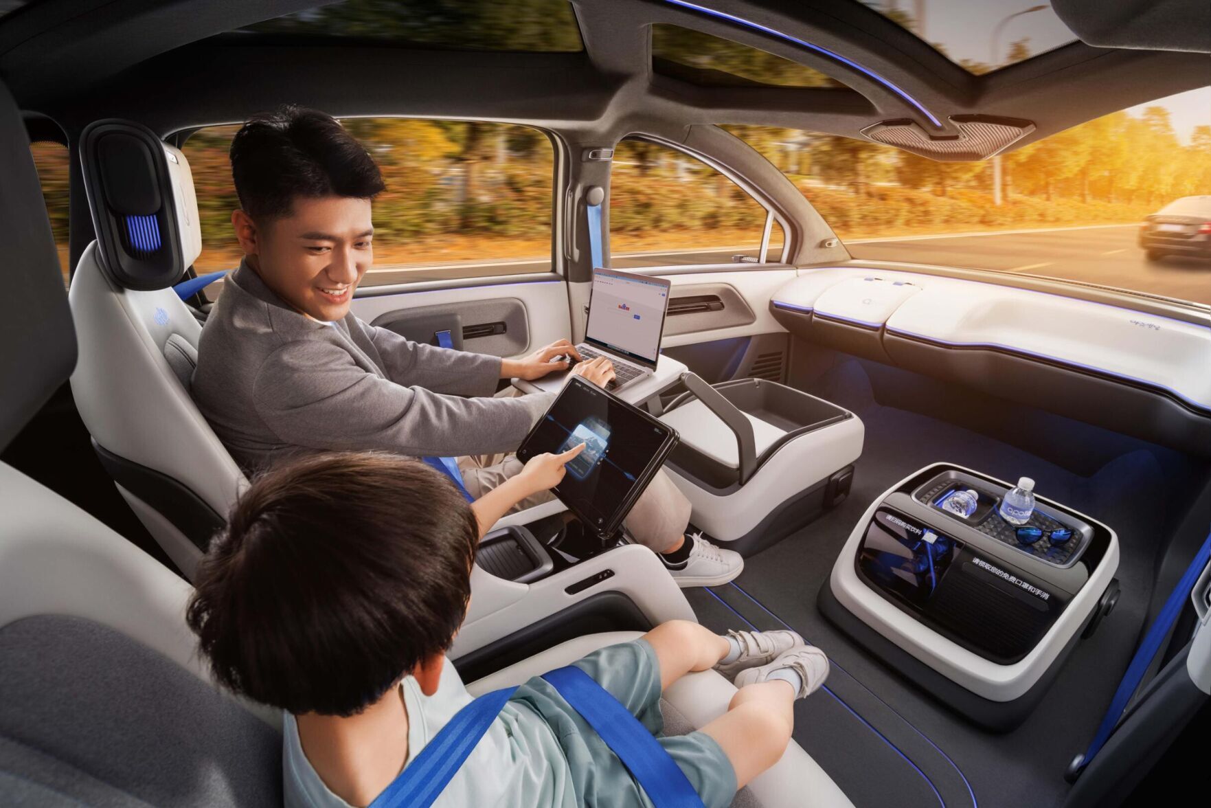 Here's what it looks like to ride a Chinese robotaxi with no steering wheel
